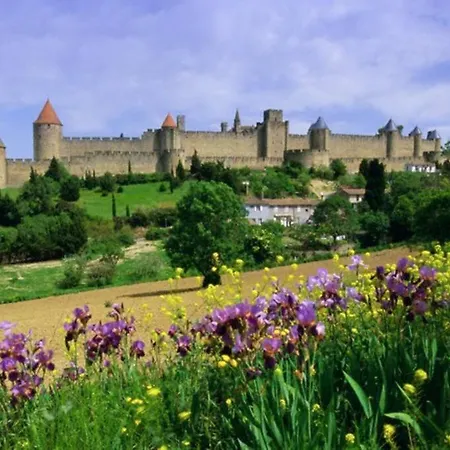 En Pays Cathare Pomas
